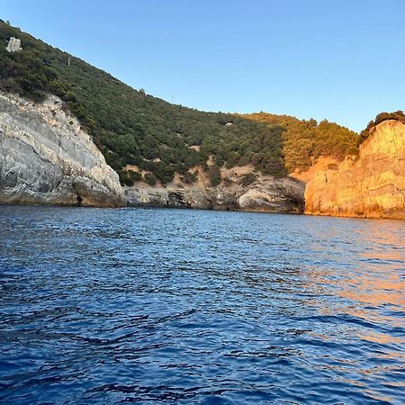 A Casa Di Gaia Hotell Riccò del Golfo di Spezia Eksteriør bilde